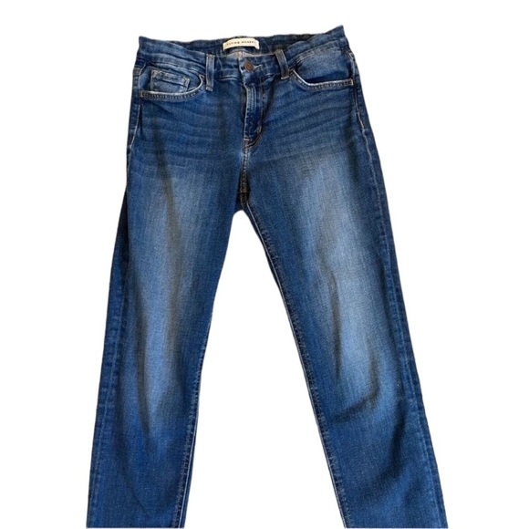 Flying Monkey Platinum Skinny Raw Hem Jeans
Size 28 - Picture 3 of 6